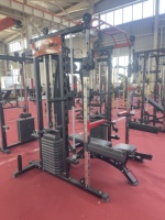 Machine de musculation multifonctionnelle Smith, rack de musculation avec câbles, banc de musculation, presse pectorale, rack à squats en métal