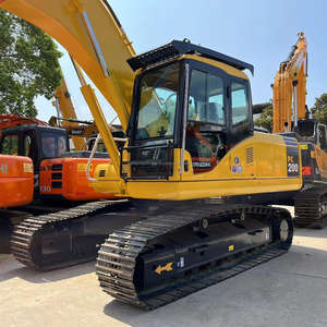 Excavatrice sur chenilles Komatsu PC200-7 d'occasion du Japon, 20 tonnes, modèle 2022, moteur, boîte de vitesses, prix avantageux - Product Image 5