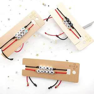 Pulseras promocionales baratas personalizadas letra inicial <span class=keywords><strong>MOM</strong></span> DAD Pulseras de pareja His Her King Queen Pulseras de San Valentín Regalos - Product Image 1