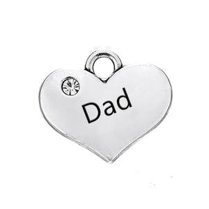 All'ingrosso <span class=keywords><strong>lettere</strong></span> a forma di cuore in lega mamma papà amico Nana sorella padrino famiglia fai da te ciondolo accessori per gioielli - Product Image 2