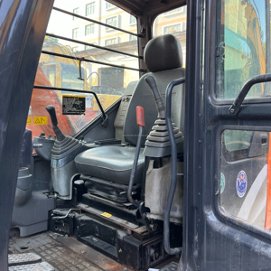 Excavadora usada Hitachi ZX70 original de Japón, de 7 toneladas, pequeña, para construcción, lista para enviar desde China. - Product Image 6