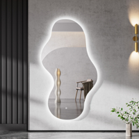 Espejo con borde ondulado de pared de cristal de longitud completa con forma de arte moderno, espejos de tocador Led inteligentes iluminados para hoteles