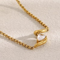 Collier Pendentif Zircon en Acier Inoxydable Plaqué Or 18k de Luxe Bijoux de Créateur Zircon Blanc