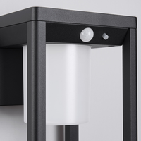 Lampe murale extérieure solaire à LED moderne en aluminium moulé sous pression noir, étanche IP44, avec détecteur de mouvement