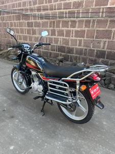 Motocicletta Wuyang Weiling <span class=keywords><strong>150</strong></span> <span class=keywords><strong>Cross</strong></span> - Efficiente nei Consumi e Resistente per Lunghi Viaggi - Product Image 6
