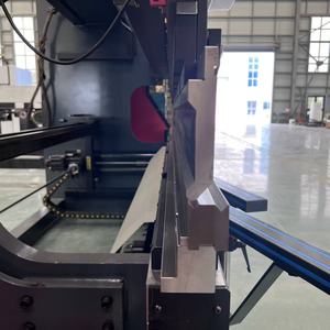 WC67K CNC Nouvelle <span class=keywords><strong>plieuse</strong></span> hydraulique pour tôles électro-hydraulique servo 110 tonnes 3,2/4 mètres <span class=keywords><strong>plieuse</strong></span> automatique entièrement automatique - Product Image 2