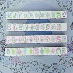 Popular Pink American Mahjong Tile Set Featuring Four Layers of Acrylic Mahjong Tiles Artwork for Gatherings and <b>Entertainment</b> - Product Image 3