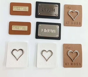 Tùy chỉnh quần Jean màu đen quần áo <span class=keywords><strong>tag</strong></span> với da kim loại nhận dạng có thể giặt cao su tùy chỉnh Nhãn da - Product Image 6