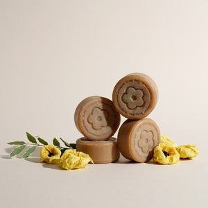 Jabón de Colágeno Rabius Gold Hibiscus, Jabón Coreano para Limpieza Facial y Corporal, Hidratante para Piel Normal, Vida Útil de 3 Años - Product Image 4