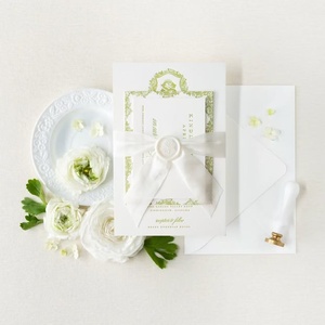Suite di Inviti Matrimoniali di Lusso in Carta di Cotone Testurizzata Verde Salvia e Bianca con Nastro in Organza, Sigillo in Cera e Busta Personalizzata - Product Image 5