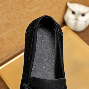 Mocasines de cuero genuino negro para hombre con adorno metálico para uso formal y casual hermessing - Product Image 6