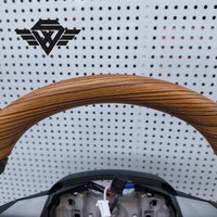 Volant en bois de pêche de luxe sur mesure, fourni par l'usine, compatible avec Toyota Corolla Camry LC200 LC300 LC250 RAV4