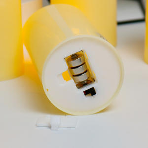 Pro Simulation Électronique Faux <span class=keywords><strong>Anniversaire</strong></span> Confession Romantique Scène De Mariage Décoration Led Sans Flamme Lumière Pilier Bougies - Product Image 3