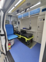 Ambulance ICU FORD V362 4x2 à essence avec boîte de vitesses automatique 9AT, design extérieur et intérieur de dernière génération