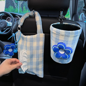 Blumenmuster Stoff Auto-Taschentuchbox Hängender Ausziehbarer Rücksitz-Organizer Premium Stoffserviettenhalter für Frauen Auto-Innendekoration - Product Image 2