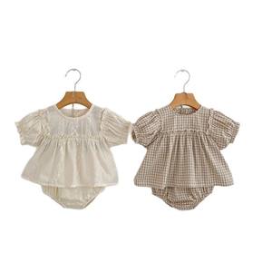 Vestito estivo nuovo stile occidentale con modello Plaid manica a sbuffo e <span class=keywords><strong>pantaloni</strong></span> da testa a triangolo abbigliamento Casual per bambini - Product Image 5