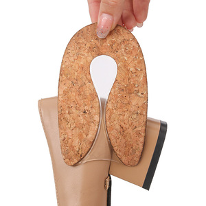 La almohadilla transparente <span class=keywords><strong>para</strong></span> el talón <span class=keywords><strong>de</strong></span> la zapatilla <span class=keywords><strong>de</strong></span> deporte <span class=keywords><strong>GEL</strong></span> Material Semi <span class=keywords><strong>Gel</strong></span> La almohadilla <span class=keywords><strong>para</strong></span> el talón <span class=keywords><strong>de</strong></span> <span class=keywords><strong>gel</strong></span> se utiliza <span class=keywords><strong>para</strong></span> mejorar la absorción y la comodidad <span class=keywords><strong>de</strong></span> la plantilla - Product Image 4