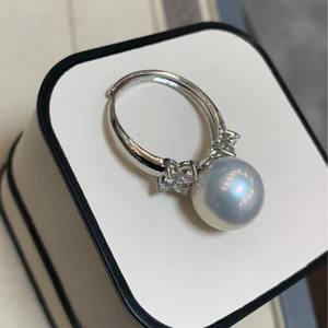 Anillo de Trébol de Plata de Ley S925 de Alta Gama para Mujer, con Perla Natural y Diseño Versátil de Anillo Abierto para el Dedo Índice - Product Image 2