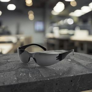 Gafas de Seguridad Antirrayaduras de Policarbonato con Lentes Transparentes, Gafas Protectoras para el Trabajo, Venta Directa de Fábrica, Personalizables al por Mayor - Product Image 1