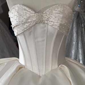 Vestido de novia de lujo Wx361 en color marfil, estilo princesa, con escote corazón, de satén suave, con cola larga tipo catedral para mujer, Jancember - Product Image 4