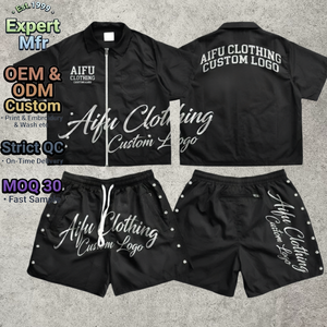 Completo da <span class=keywords><strong>Uomo</strong></span> Personalizzato con Logo, Due Pezzi in Raso, <span class=keywords><strong>Tuta</strong></span> Estiva con Stampa Serigrafica, Maglietta a Maniche Corte con Cerniera e Pantaloncini Cargo ad Asciugatura Rapida - Product Image 1