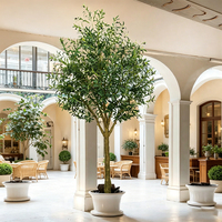 Olivier en plastique d'intérieur et d'extérieur avec feuillage dense, texture naturelle, durable et imperméable pour hôtel de luxe, hall d'entrée, jardin sur le toit