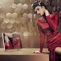 Espejo Inteligente LED de Aluminio Personalizado MIRROH.AI, Pantalla Táctil de 13.3'', Cámara Integrada, para Belleza y Peluquería