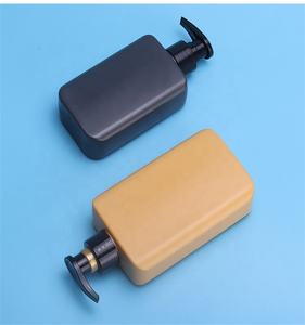 Flaconi cosmetici personalizzati da 200ML/300ML HDPE Black Square per Shampoo e lozione per il corpo per imballaggi per la cura della pelle e siero con pompa - Product Image 3