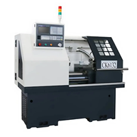 Torno CNC Horizontal Automático de Alta Precisión y Gran Resistencia para Mecanizado de Metales y Fabricación Industrial