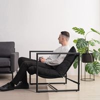 Chaise d'appoint de style moderne avec cadre en métal Fauteuil en mousse déchiquetée gris foncé pour les repas, les bars et les loisirs