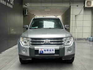 มิตซูบิชิ ปาเจโร V97 3.8L <span class=keywords><strong>V6</strong></span> NA พรีเมียม ปี 2011 นำเข้า ขับเคลื่อน 4 ล้อ 7 ที่นั่ง รถ SUV ออฟโรดขนาดใหญ่ มือสอง - Product Image 3