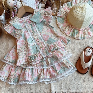 Conjunto <span class=keywords><strong>de</strong></span> 2 piezas con estampado floral para niña, cuello <span class=keywords><strong>de</strong></span> muñeca, manga con volantes, falda <span class=keywords><strong>de</strong></span> encaje escalonada, <span class=keywords><strong>ropa</strong></span> <span class=keywords><strong>de</strong></span> verano - Product Image 1