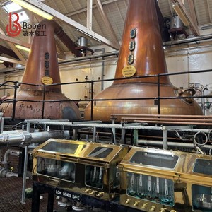 Équipement de <span class=keywords><strong>distillerie</strong></span> de whisky écossais Boben, alambic industriel en cuivre de 100L à 15000L pour la distillation de spiritueux - Product Image 6
