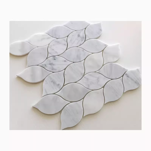 Mosaico de Mármol Blanco de Alta Calidad en Oferta para Paredes Interiores y Baños, Diseño Contemporáneo - Product Image 3
