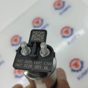 Injecteur de carburant VOE21785960 295050-1240 pour moteur Penta TAD540VE TAD541VE TAD840VE TAD853VE - Product Image 3