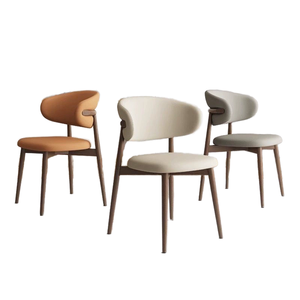 Sillas de Comedor Metálicas Minimalistas Italianas al por Mayor con Tapicería de Cuero Negro y Cojín Suave para Restaurantes, Cafeterías y Uso Doméstico - Product Image 2