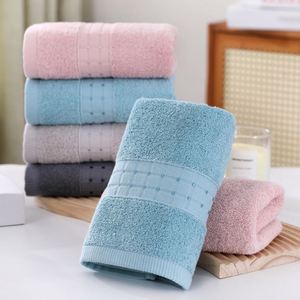 Serviette de bain pour adulte en coton jacquard 100% pur, épaisse, douce et absorbante, adaptée à la salle de bain, au spa, à la maison, à l'hôtel - Product Image 2