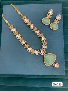 Gargantilla Kundan del fabricante indio, Collar chapado en oro de acero inoxidable, fiestas de boda, atuendo de novia en forma personalizada a granel - Product Image 2