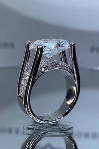 Anillo de Compromiso con Diamante Cultivado en Laboratorio de Corte Brillante de 3.75 Quilates para Mujer |   Anillo de Boda con Diamantes Rellenos y Chapado en Oro de 18K, Certificado por IGI, VVS - Product Image 1