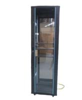 Armoire serveur 42U sur pied 600x1200mm 19 pouces avec porte perforée en maille verrouillable en acier SPCC pour centre de données - En stock