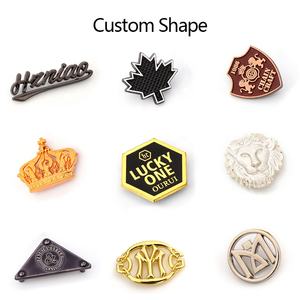 Etiquetas de placa de oro rosa <span class=keywords><strong>con</strong></span> nombre de marca personalizado grabado, agujeros, etiqueta de Metal para ropa - Product Image 4