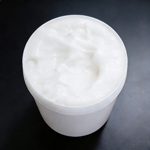 OEM 1KG Serum Wajah Cair Vegan Basis Pelembap Mendalam Anti-Kerut Melembapkan Menenangkan Perawatan Jerawat Berkilau Setengah Jadi - Product Image 1