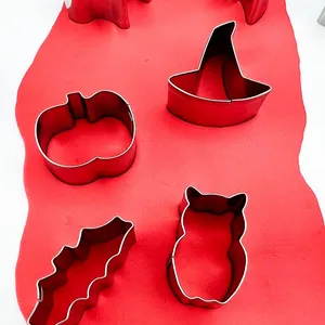 Alat Pemanggang Kue 3D Stainless Steel Cetakan Kue Natal Kue Jahe Pria Pemotong Biskuit Kustom Kartun Pemotong Kue