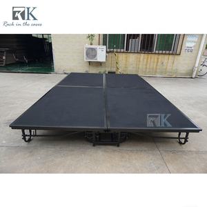 Plateforme modulaire détachable 6 pieds x 8 pieds, plateforme de scène pliable robuste - Product Image 5