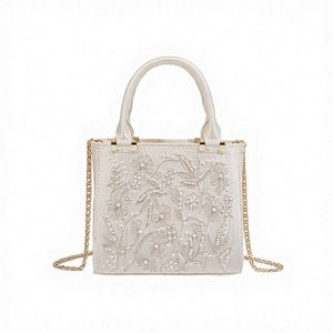 Bolso de Mano Marroquí Personalizado de Cuero Genuino con Patrón Geométrico Hecho a Mano en Marruecos Unisex - Product Image 3