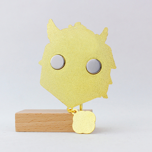 แม่เหล็กติดตู้เย็นรูปเมฆ<span class=keywords><strong>มงคล</strong></span>และม้าเพกาซัสเคลือบโลหะแบบจีน ของขวัญสไตล์จีน - Product Image 2