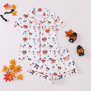 Completo pigiama da <span class=keywords><strong>donna</strong></span> per Halloween, con stampa fantasma, zucca e pipistrello, camicia da notte e pantaloncini con elastico in vita, personalizzabile con logo - Product Image 4