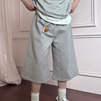 High Quality Custom Men's French Terry Shorts Solid Color Oversized Fit with Raw Hem and Wide Leg High Comfortable Sweat Shorts