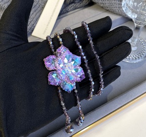 Collier chaîne élégant unisexe PFT Rich Prosperous Purple Aura Flowing Eastward Long-Style en forme de fleur, mignon, provenant du Henan - Product Image 1