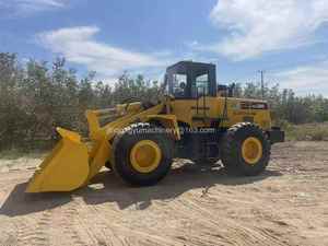 Venta de Cargadora de Ruedas Usada Komatsu WA380-3 con Características Excepcionales, Gran Capacidad y Bajo Consumo de Combustible. Hecho en Japón - Product Image 3